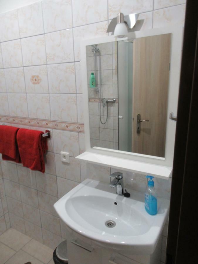 Julie 1 Apartment Svoboda nad Úpou Екстериор снимка